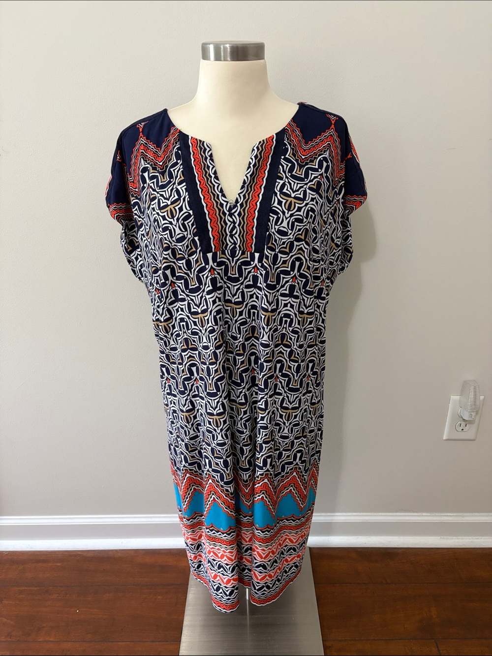 Laundry by Shelli Segal Navy Geometric Split-Neck Dress Red, Orange, Aqua Trim M - Picture 3 of 7